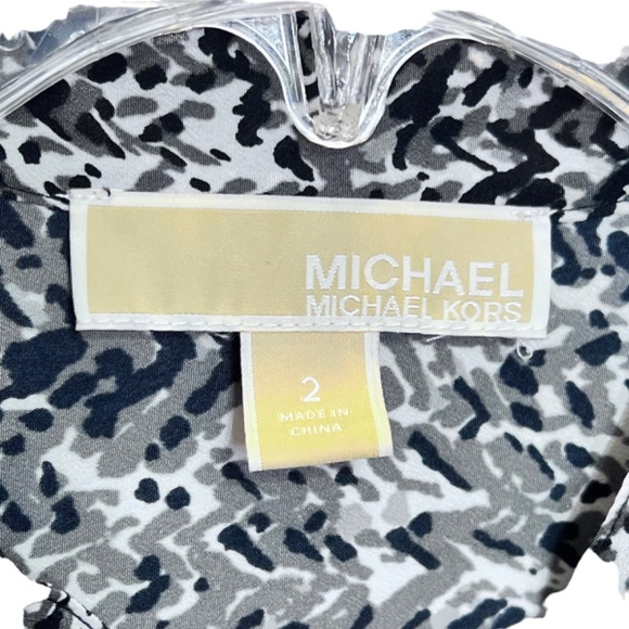 MICHAEL Michael Kors Half Button Down Roll Up Sleeve Top - Picture 9 of 13